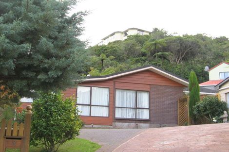 Photo of property in 3 Parsons Glen, Karori, Wellington, 6012