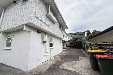 Photo of property in 74 Marlborough Avenue, Glenfield, Auckland, 0629