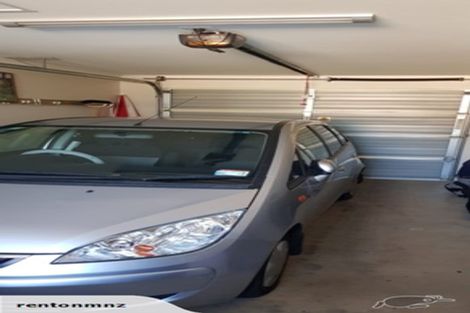 Photo of property in 8a Reid Avenue, Mosgiel, 9024