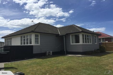 Photo of property in 29 Rowcliffe Crescent, Avonside, Christchurch, 8061