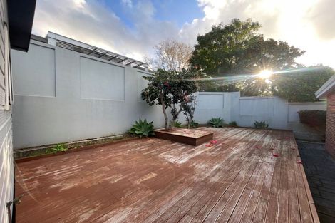 Photo of property in 2/34 Lake View Road, Takapuna, Auckland, 0622