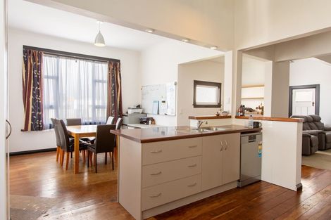 Photo of property in 170 High Street, Dannevirke, 4930