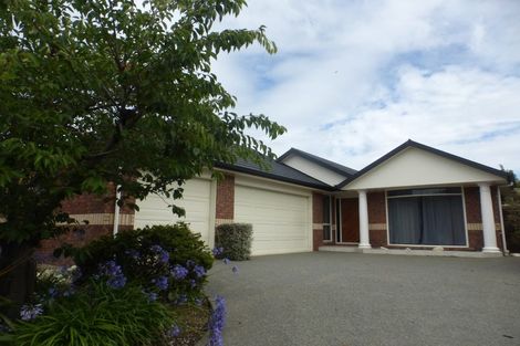 Photo of property in 9 Courtfield Close, Parklands, Christchurch, 8083