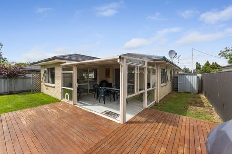 Photo of property in 23 Bowen Street, Woodville, 4920