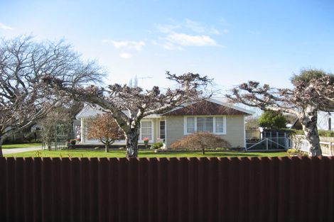Photo of property in 9 Cotter Street, Greytown, 5712
