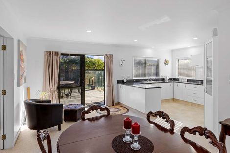 Photo of property in 11 Terry Lane, Paraparaumu Beach, Paraparaumu, 5032