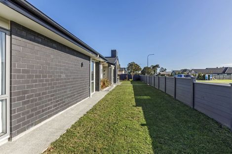 Photo of property in 191 Matua Road, Kumeu, 0810