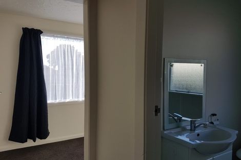 Photo of property in 55 Olliviers Road, Phillipstown, Christchurch, 8011