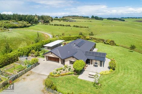 Photo of property in 180 Mount Stewart Halcombe Road, Sanson, Palmerston North, 4479