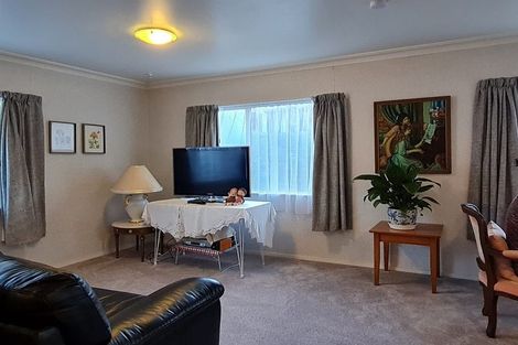 Photo of property in 2/737 Cameron Road, Tauranga South, Tauranga, 3112