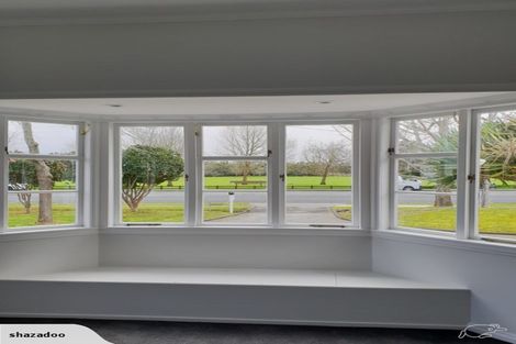 Photo of property in 25 Taupaki Road, Taupaki, Henderson, 0782