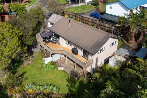 Photo of property in 2/64 Langana Avenue, Browns Bay, Auckland, 0630