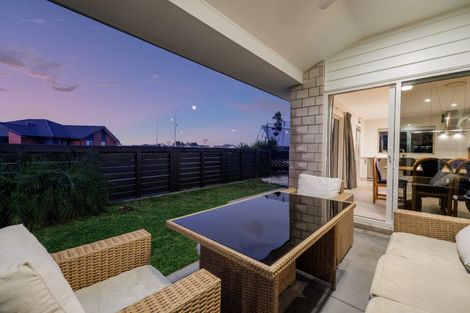 Photo of property in 7 Hoiho Place, Papamoa, 3118