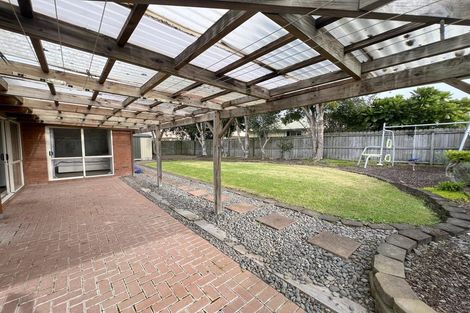 Photo of property in 12 Sheldon Place, Burswood, Auckland, 2013