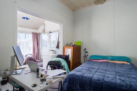 Photo of property in 28 Ormond Road, Whataupoko, Gisborne, 4010