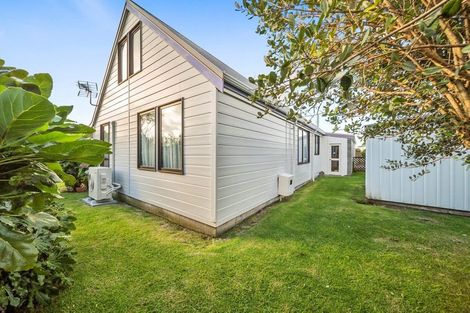 Photo of property in 44a Lantana Avenue, Bell Block, New Plymouth, 4312