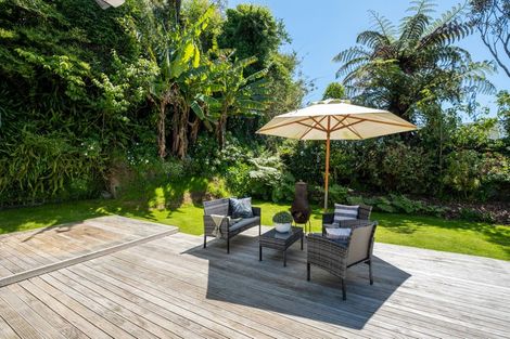 Photo of property in 10 Doralto Road, Frankleigh Park, New Plymouth, 4310