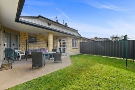 Photo of property in 51/64 Kawaha Point Road, Kawaha Point, Rotorua, 3010