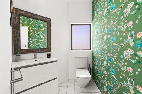 Photo of property in 100 Kopanga Road, Havelock North, 4130