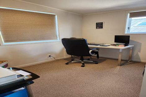 Photo of property in 9 Sackville Street, Fitzroy, New Plymouth, 4312