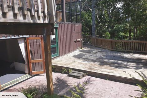 Photo of property in 87 Kauri Point Road, Laingholm, Auckland, 0604