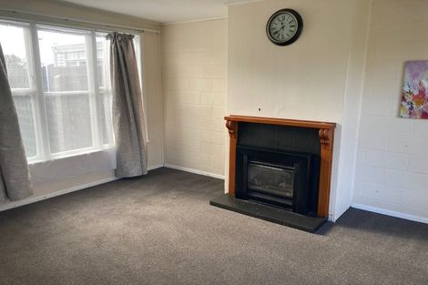 Photo of property in 28 Davidson Crescent, Tawa, Wellington, 5028
