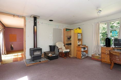 Photo of property in 9 Kimber Street, Halcombe, Feilding, 4779