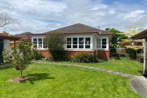 Photo of property in 119 Savage Crescent, West End, Palmerston North, 4412