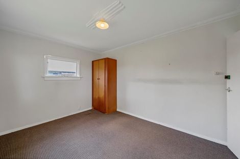 Photo of property in 12 Clifford Street, Hawera, 4610