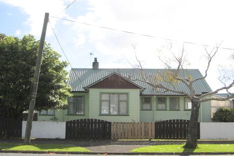 Photo of property in 57 Waddington Drive, Naenae, Lower Hutt, 5011