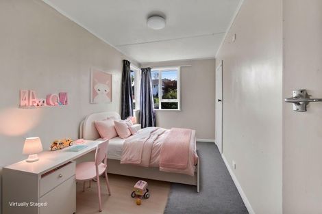 Photo of property in 40 Banks Street, Marfell, New Plymouth, 4310