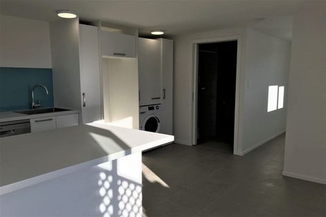 Photo of property in 1/53 Seaview Road, Glenfield, Auckland, 0629