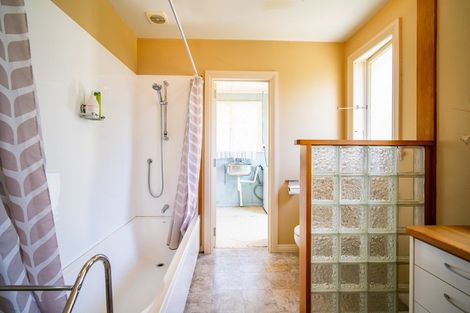 Photo of property in 128a Glen Road, The Glen, Dunedin, 9011