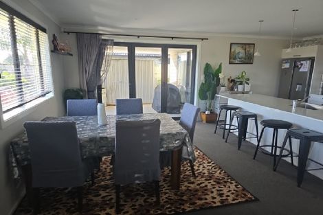 Photo of property in 27c Emerald Shores Drive, Papamoa Beach, Papamoa, 3118