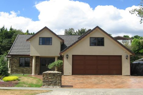 Photo of property in 12 Morepork Close, Brown Owl, Upper Hutt, 5018