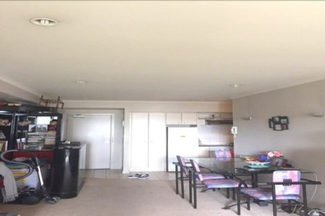 Photo of property in Tower Hill Apartments, 3e/1 Emily Place, Auckland Central, Auckland, 1010