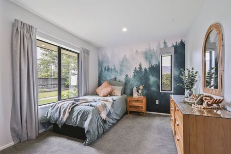 Photo of property in 37 Enverton Drive, Rangiora, 7400