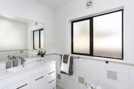 Photo of property in 26a Cameron Street, Papakura, 2110