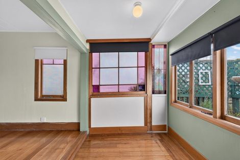 Photo of property in 42 Cameron Road, Bluff Hill, Napier, 4110