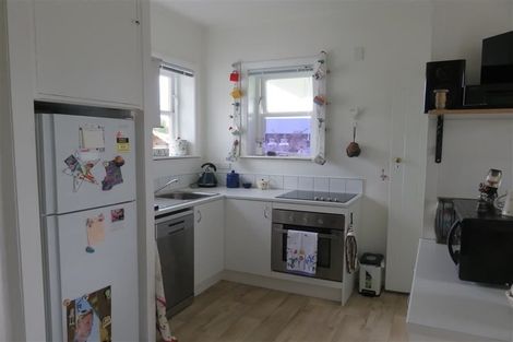 Photo of property in 605 Massey Street, Akina, Hastings, 4122