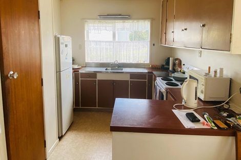 Photo of property in 142 Old Farm Road, Hamilton East, Hamilton, 3216