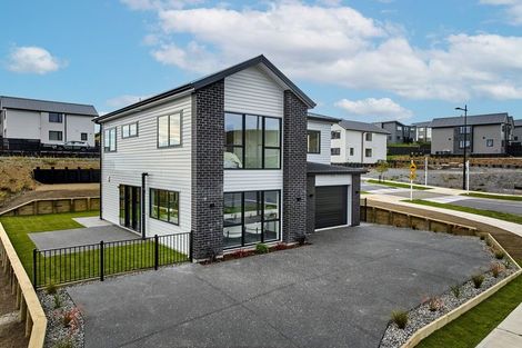 Photo of property in 69 Holystone Road, Whitby, Porirua, 5024