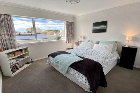 Photo of property in 32 Kildare Drive, Waikiwi, Invercargill, 9810