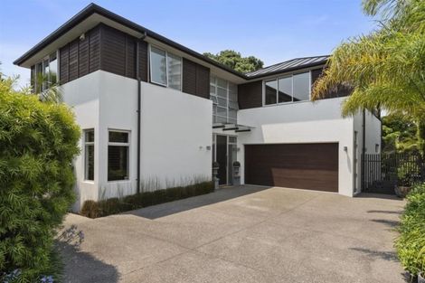 Photo of property in 8 Sylvan Park Avenue, Milford, Auckland, 0620