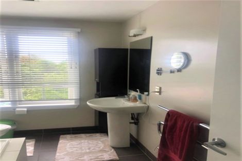 Photo of property in 1 Huia Road, Titirangi, Auckland, 0604