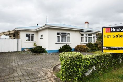 Photo of property in 55 Forest Lake Road, Forest Lake, Hamilton, 3200