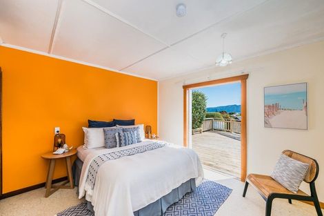 Photo of property in 14a Falla Street, Paraparaumu Beach, Paraparaumu, 5032