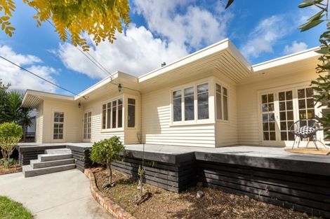 Photo of property in 60 Byron Street, Leamington, Cambridge, 3432