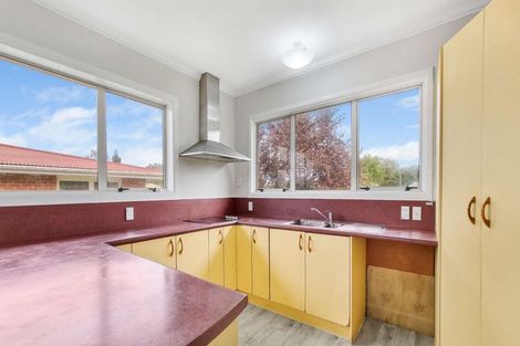Photo of property in 18 Rutland Street, Utuhina, Rotorua, 3015