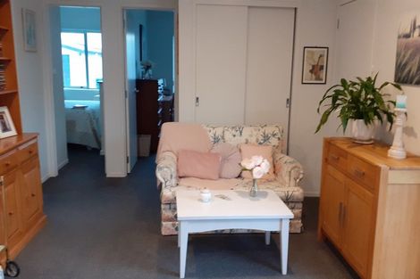 Photo of property in 11 Kamahi Crescent, Papamoa Beach, Papamoa, 3118